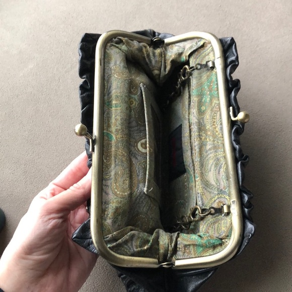 Hobo international clutch with chain strap B45 - Picture 15 of 15